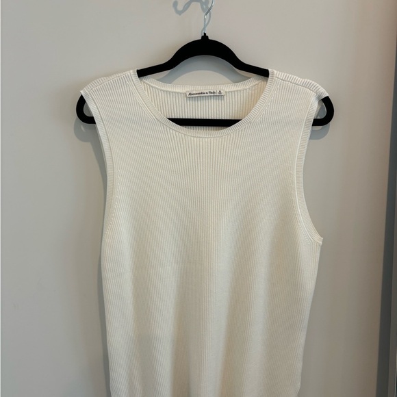 Abercrombie White Sleeveless Ribbed Top - Picture 1 of 2